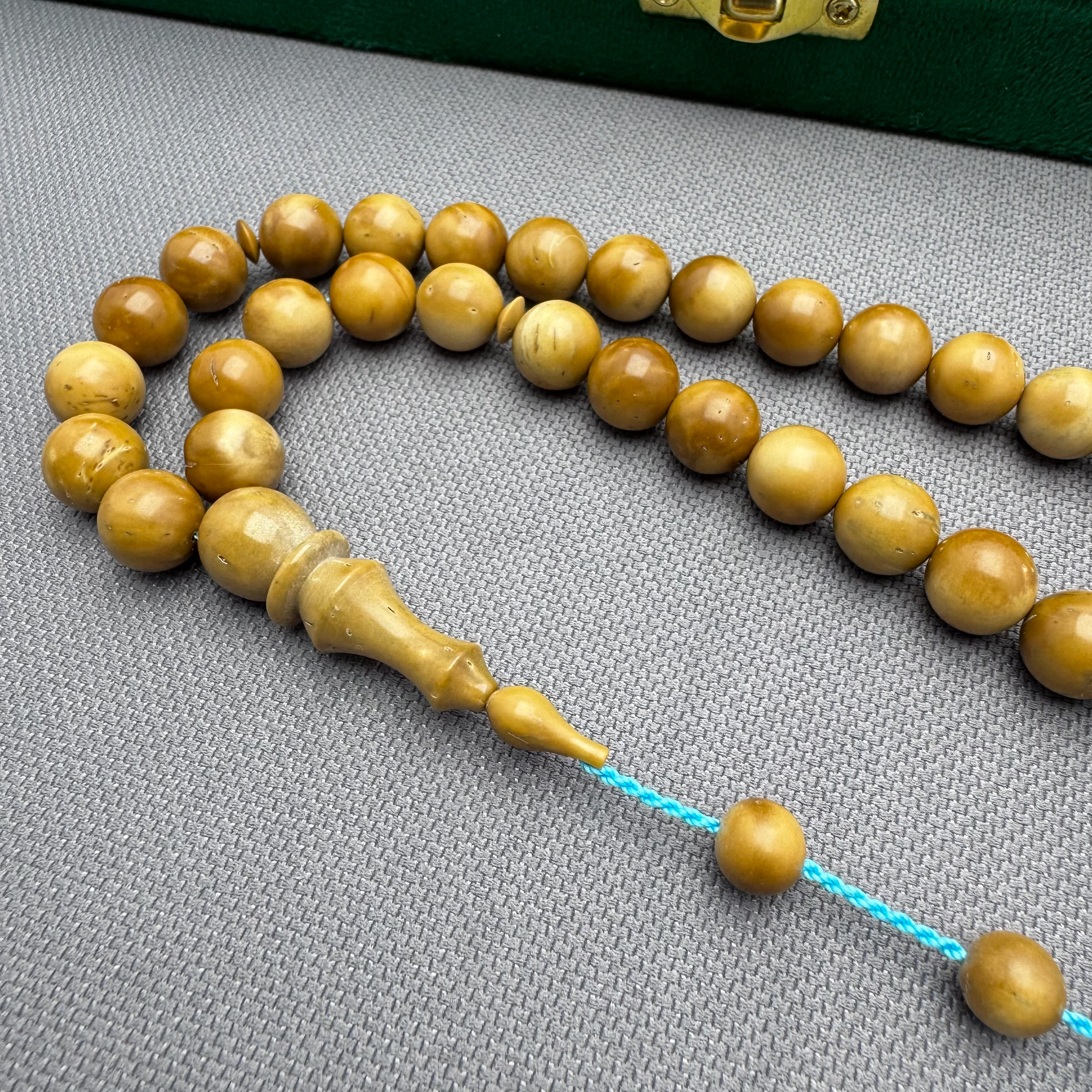 Dalgıç Usta İşçilikli Sistemli Püskül Küre Kesim Kuka Tespih